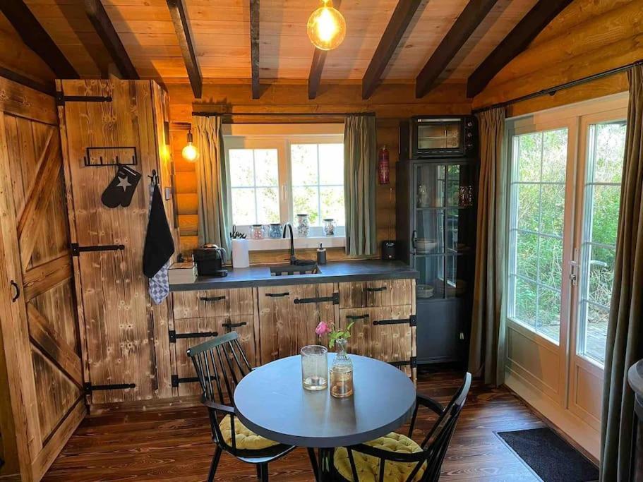 Knusse En Gezellige Blokhut De Bijenstal Villa Dedemsvaart Esterno foto